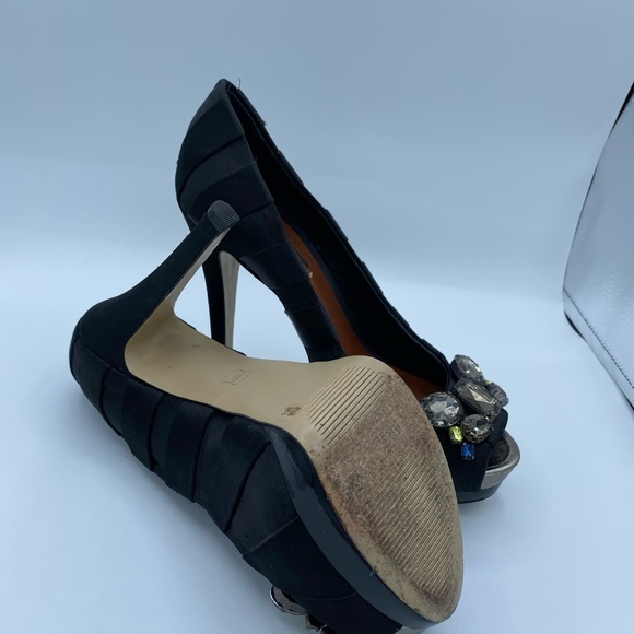 BCBG "LAURYN" BLACK SATIN PLEATED PEEP TOE PU - Picture 12 of 16